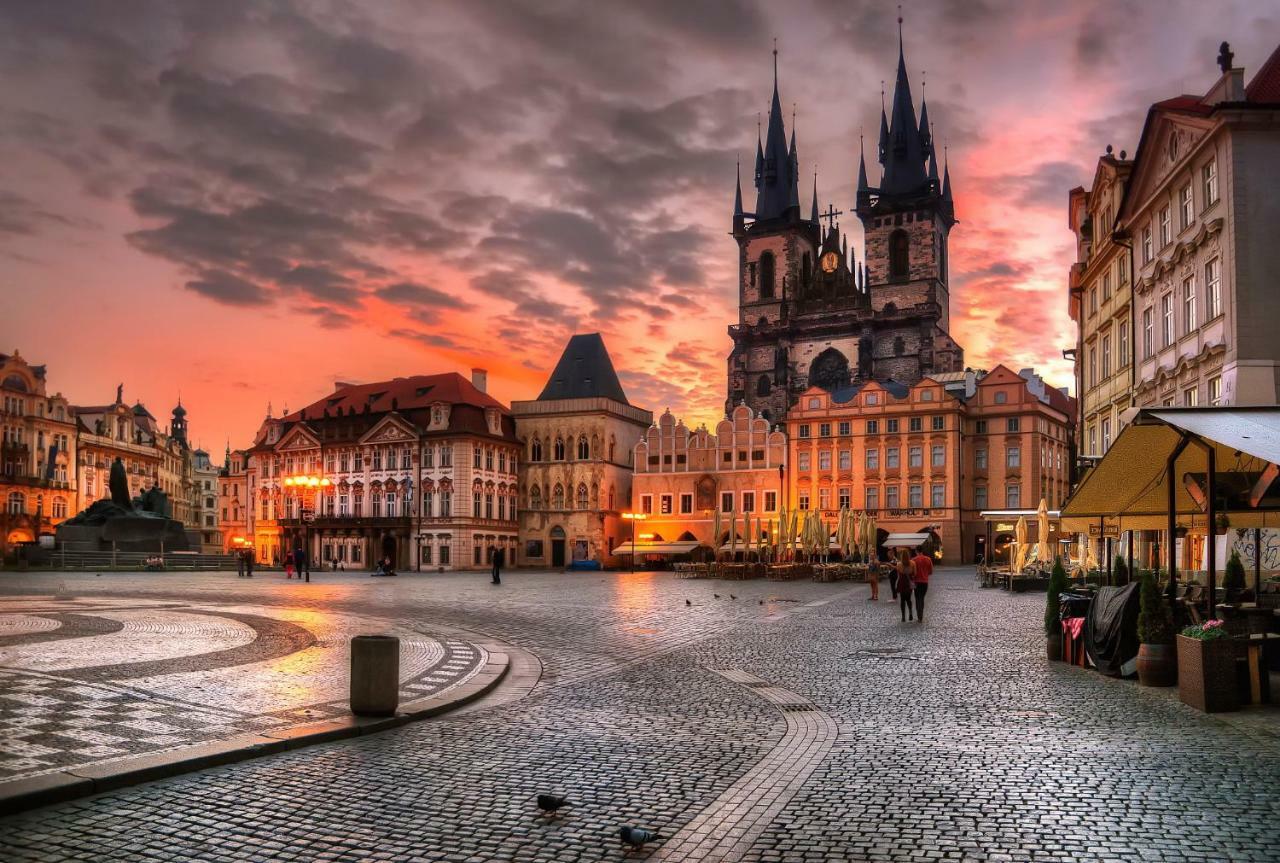 Spacious Near Wenceslas Square * Praga